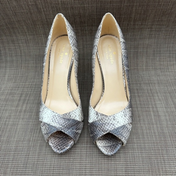 Kate Spade snake print open toe heel Size 8 - Picture 1 of 10